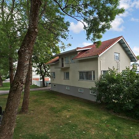 Majoitushuoneisto Tuomipuisto Apartment Naantali Bagian luar foto