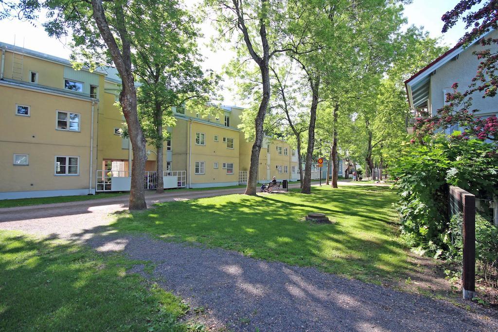 Majoitushuoneisto Tuomipuisto Apartment Naantali Bagian luar foto